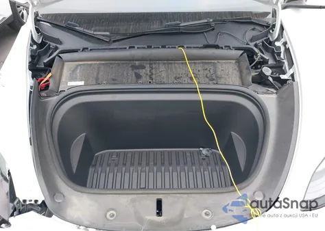 2024 Tesla Model Y Performance Dual Motor All-Wheel Drive from USA, damaged, VIN 7SAYGDEF6RF112421